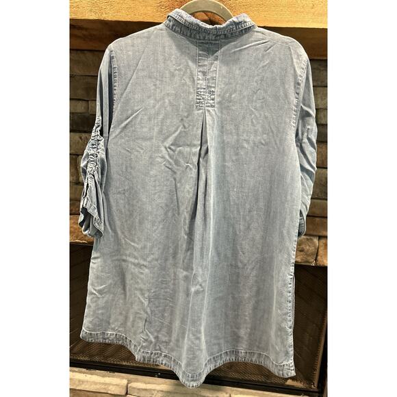 JOHN MARK Chambray Shift Dress Sz M Blue 1/2 Button Gathered Sleeve Pockets *C2 - Picture 6 of 6
